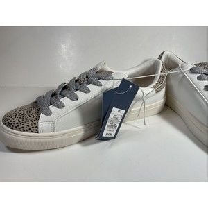 Sneakers Ladies Size 10 White and Tan Cadey Glitter Lace Up Sneakers Sho…